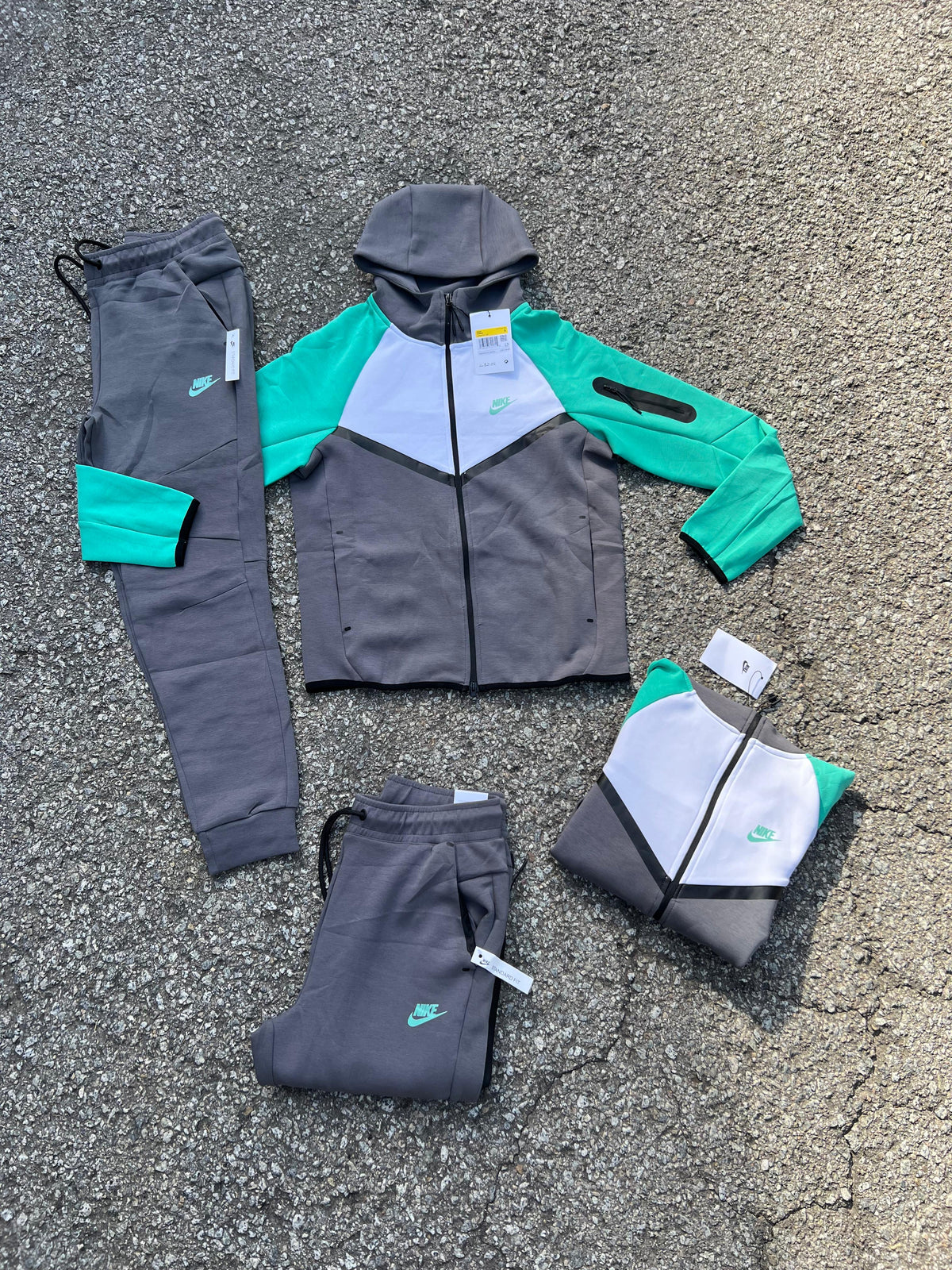 CHANDAL NIKE TECH
