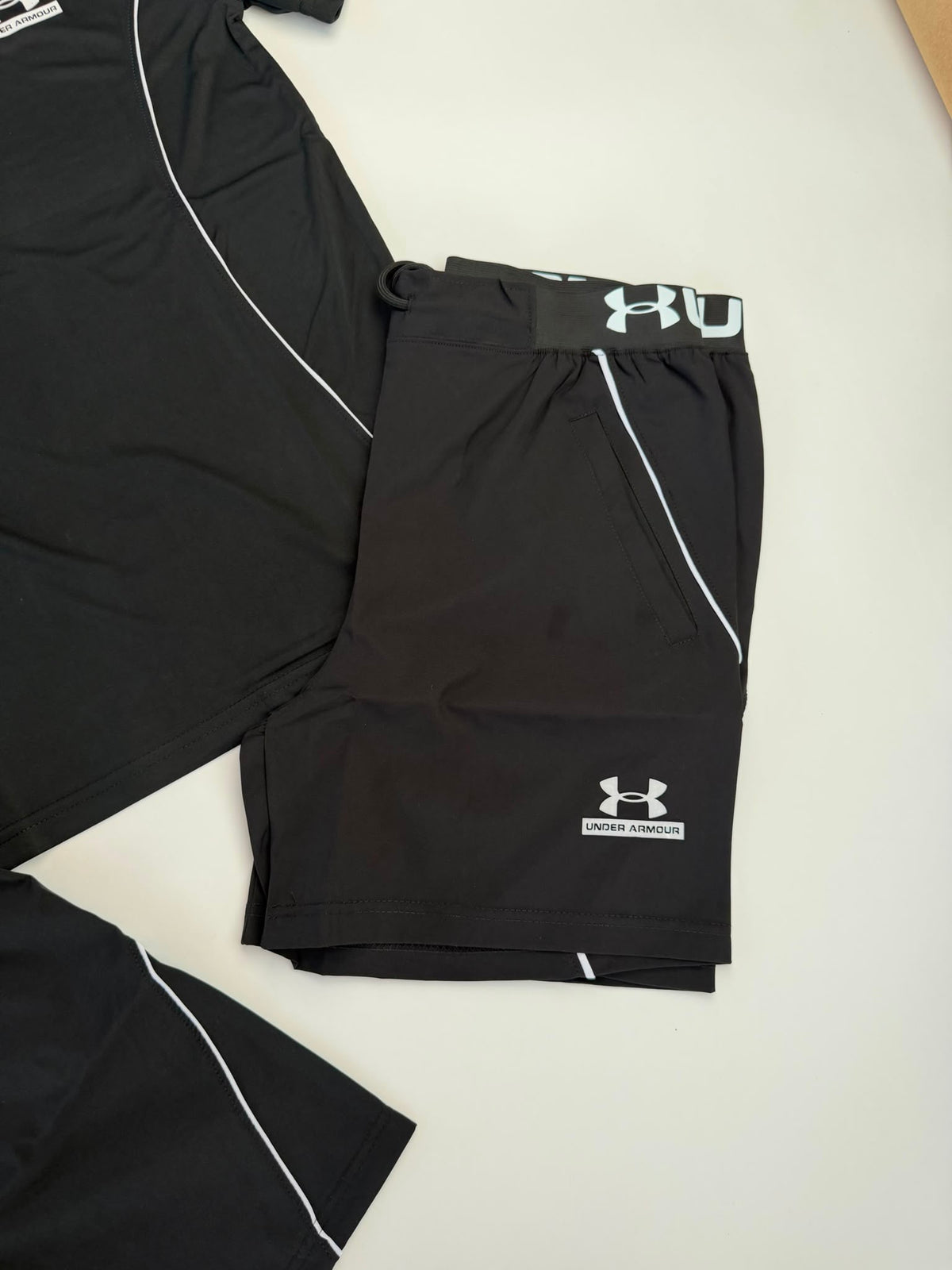CONJUNTO UNDER ARMOUR 2026