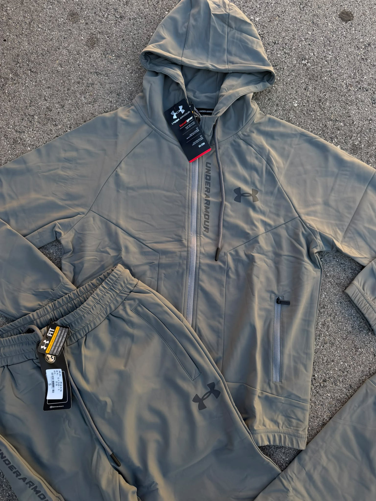 UNDER ARMOUR CHANDAL