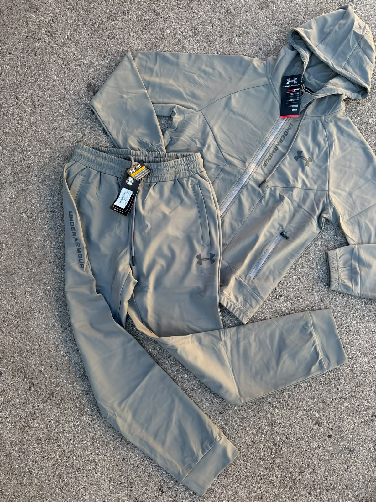 UNDER ARMOUR CHANDAL
