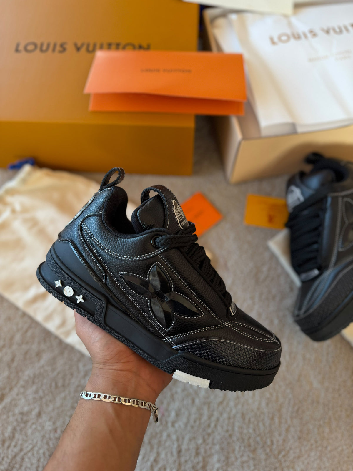 LOUIS VUITTON SKATE