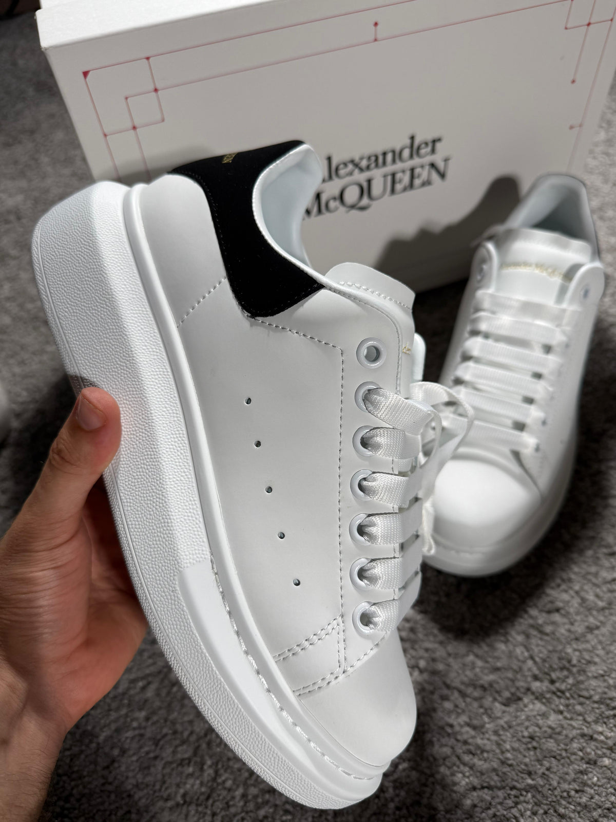 ALEXANDER MCQUEEN