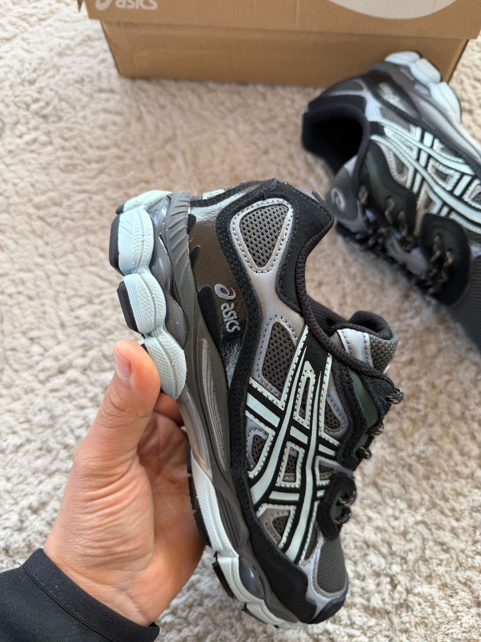 ASICS