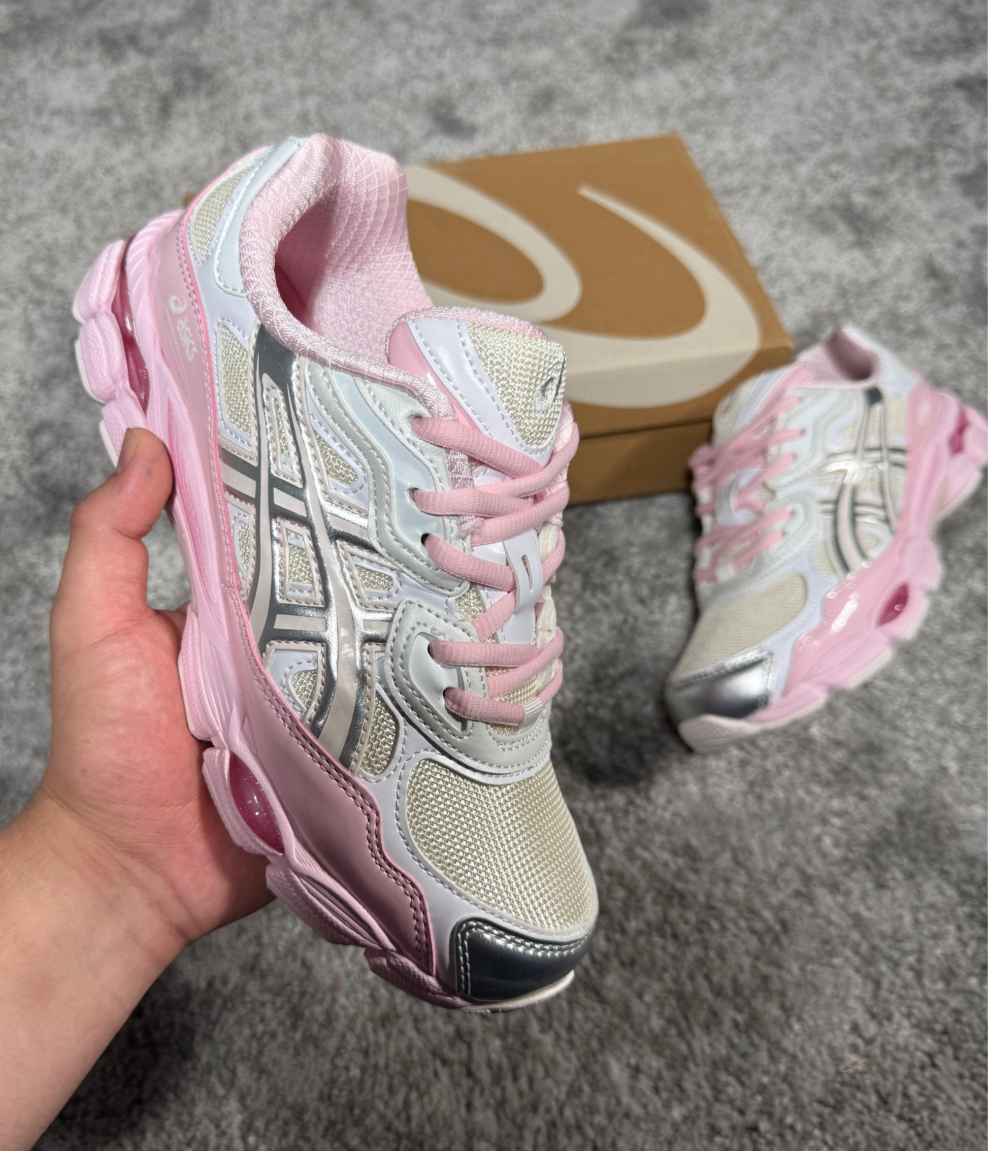 ASICS