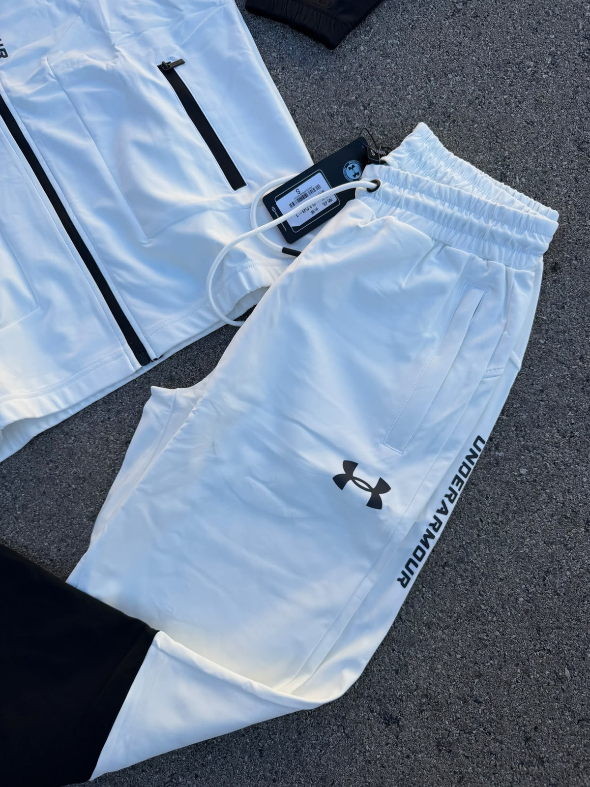 UNDER ARMOUR CHANDAL