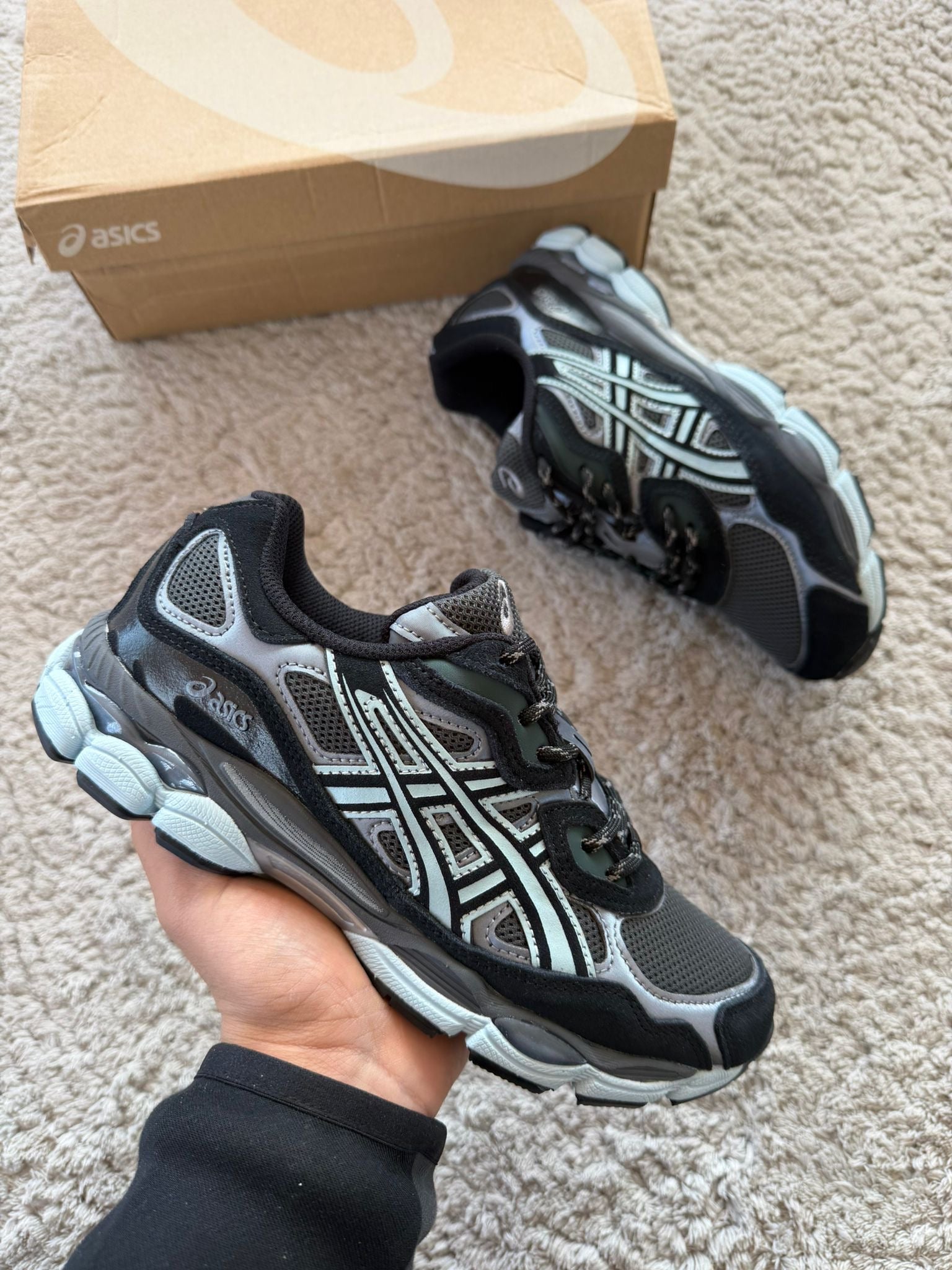 ASICS