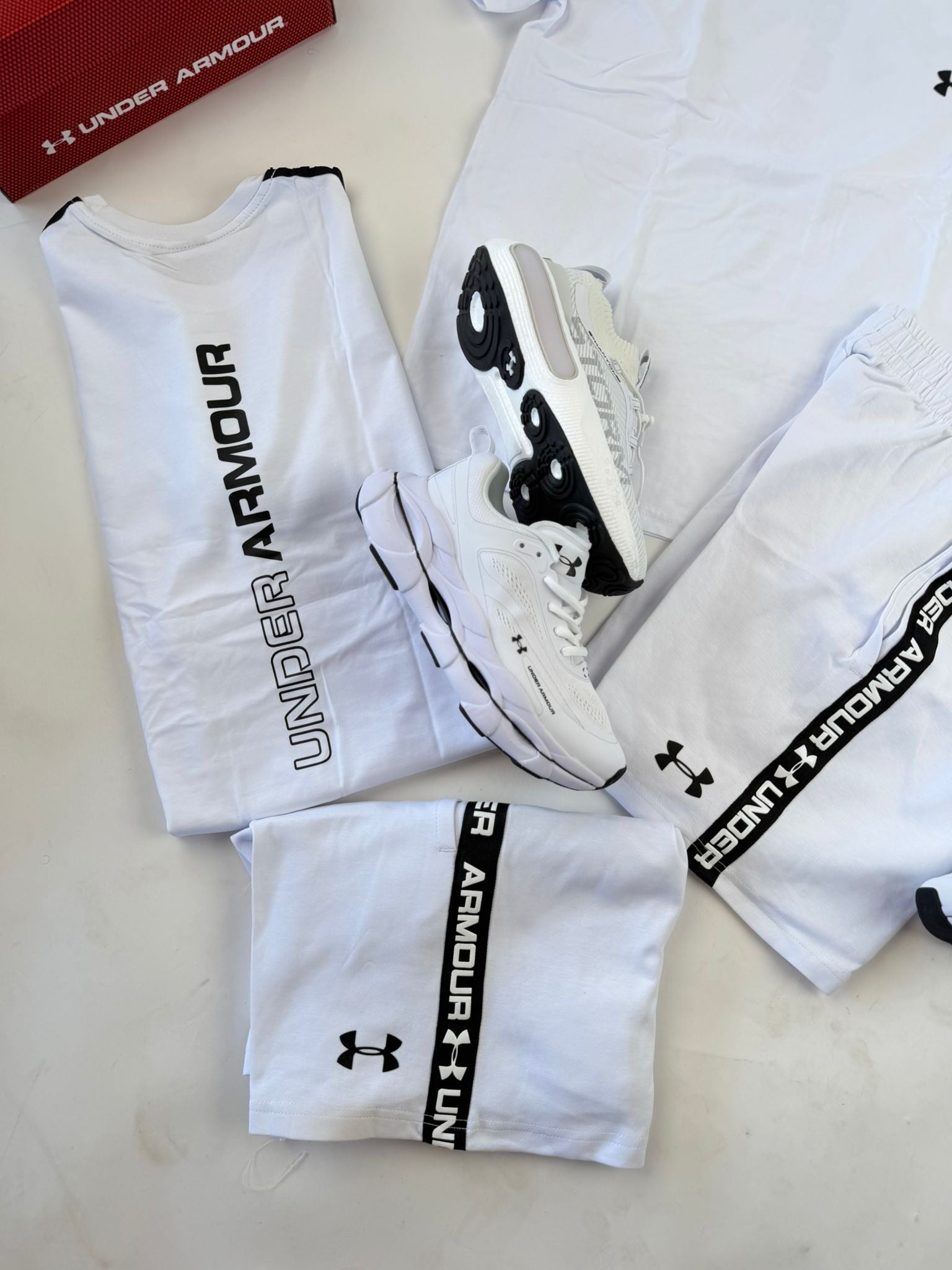 UNDER ARMOUR 2026