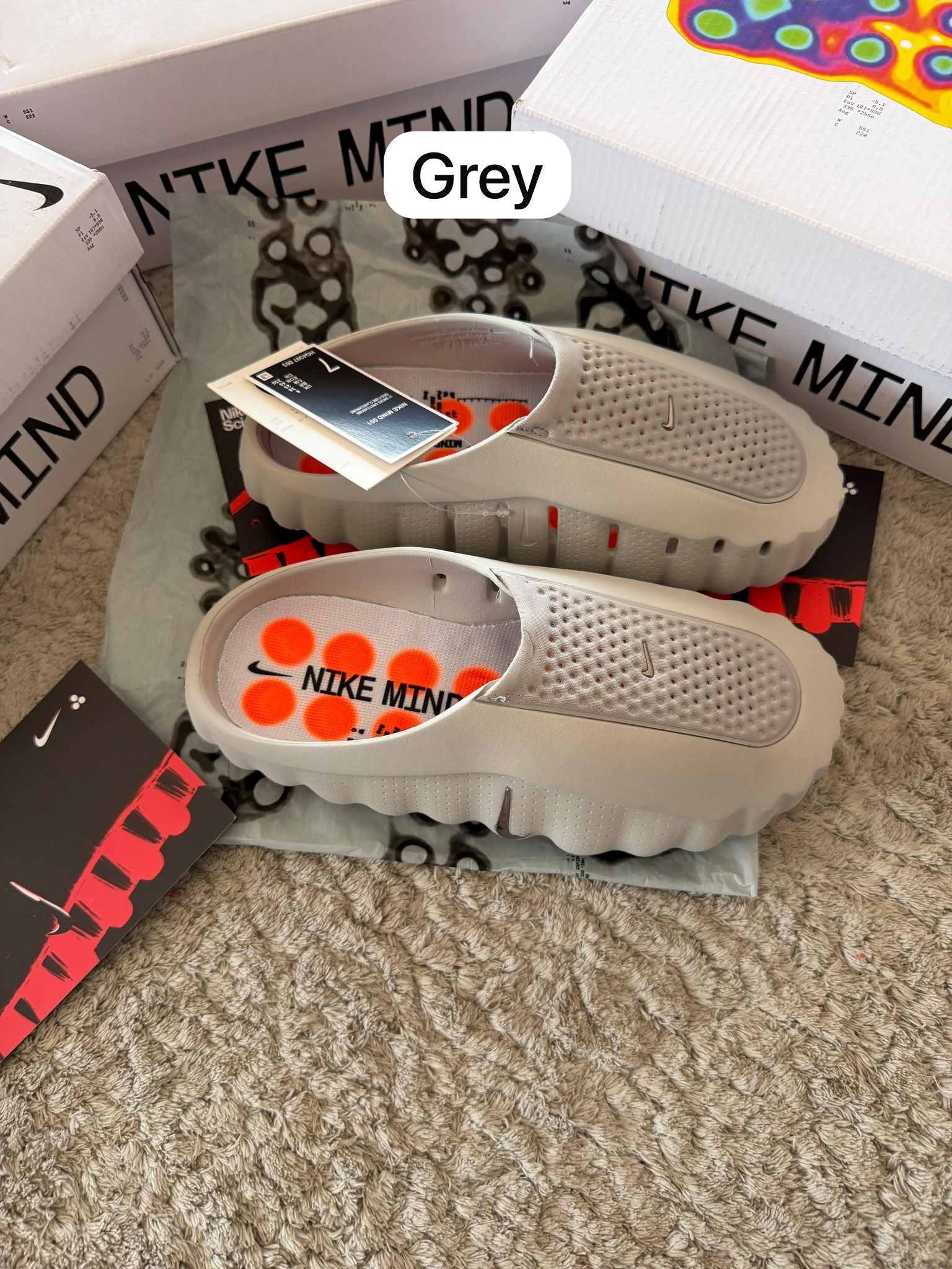 NIKE MIND 001