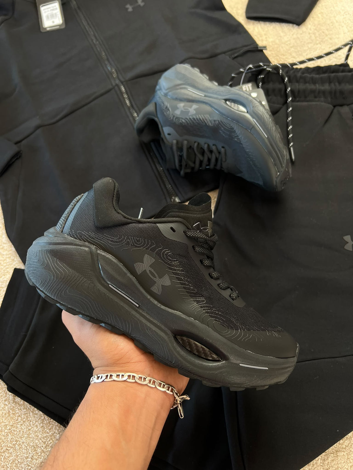 ZAPAS UNDER ARMOUR