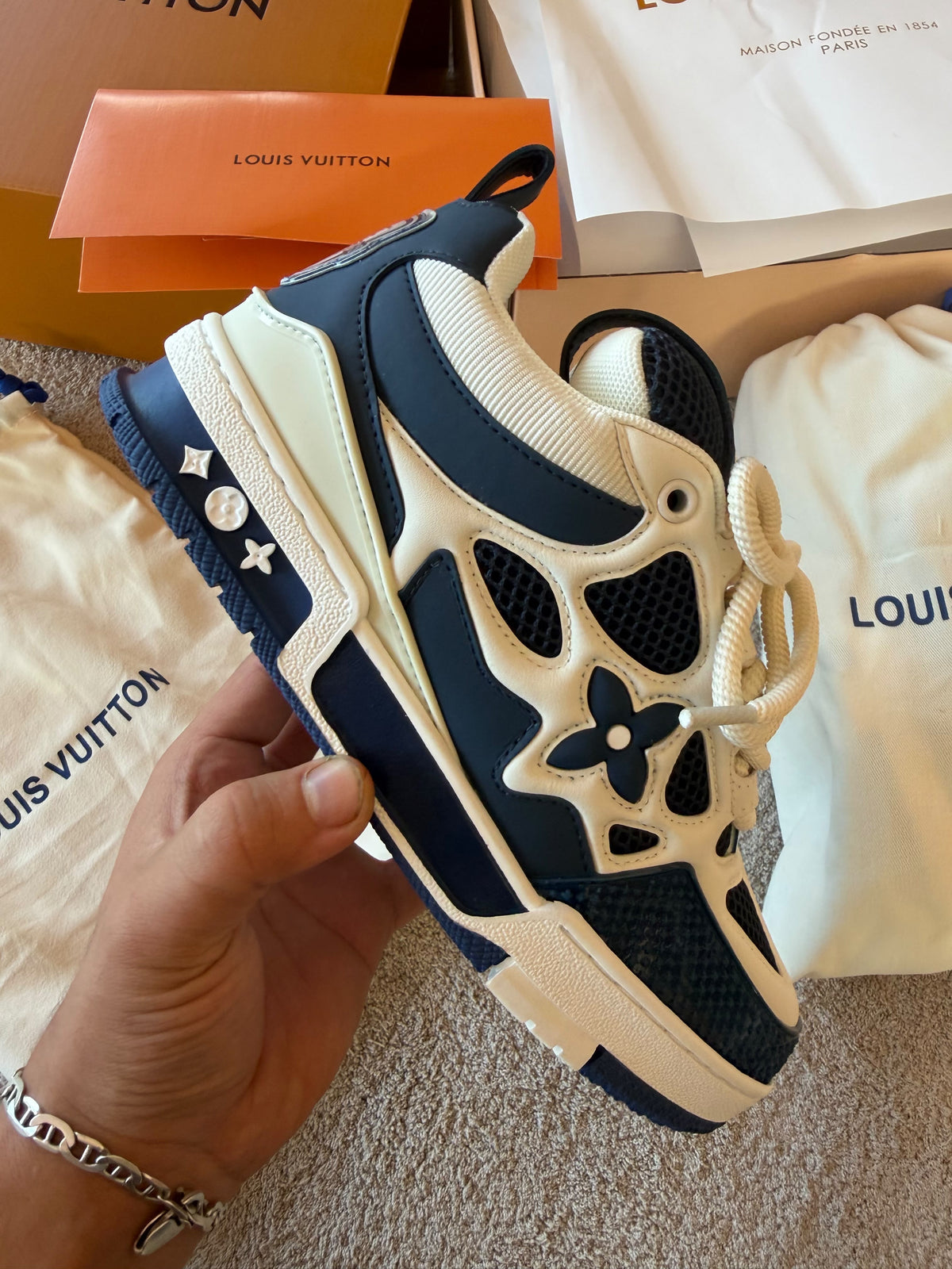 LOUIS VUITTON SKATE