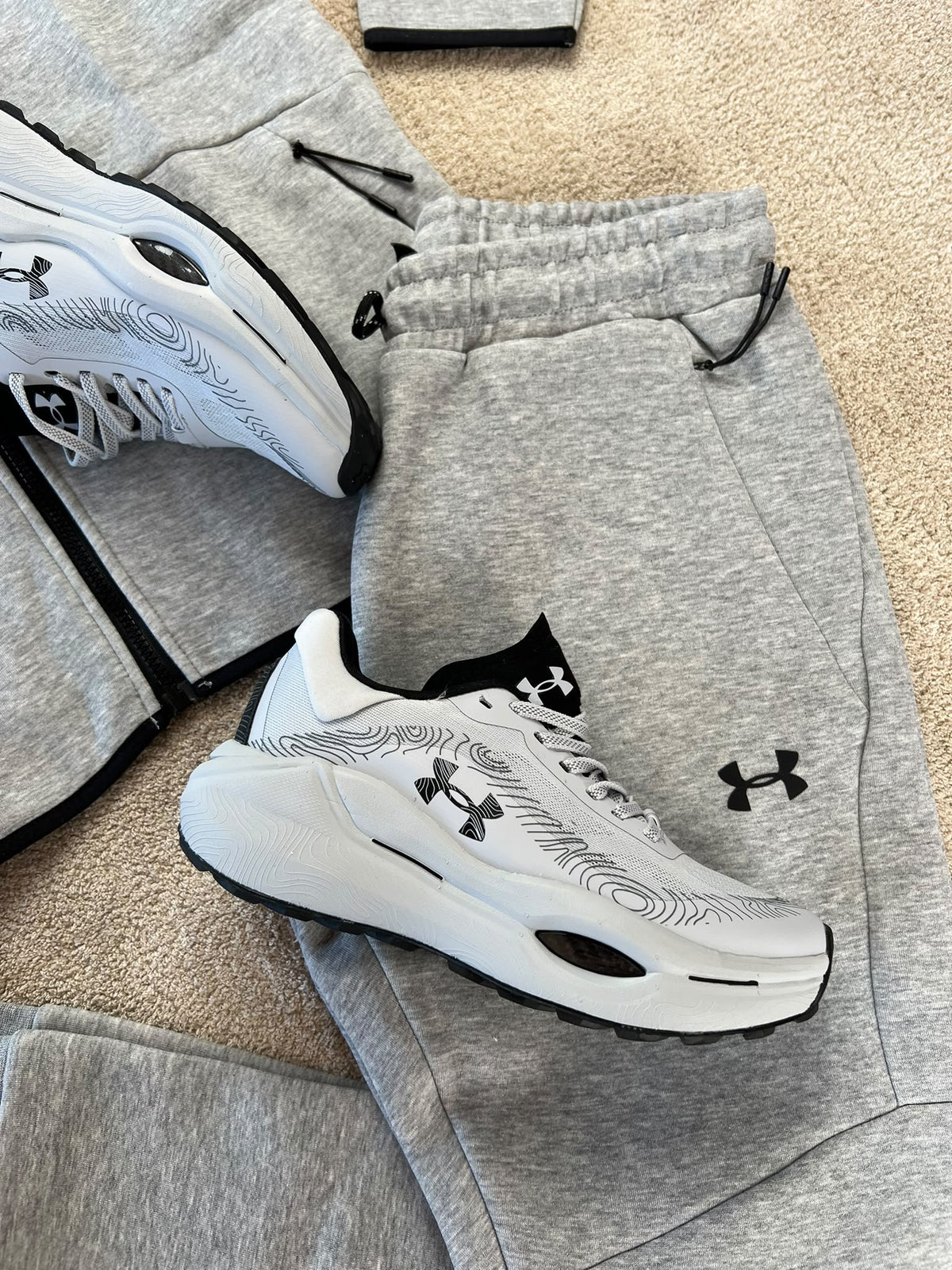 ZAPAS UNDER ARMOUR
