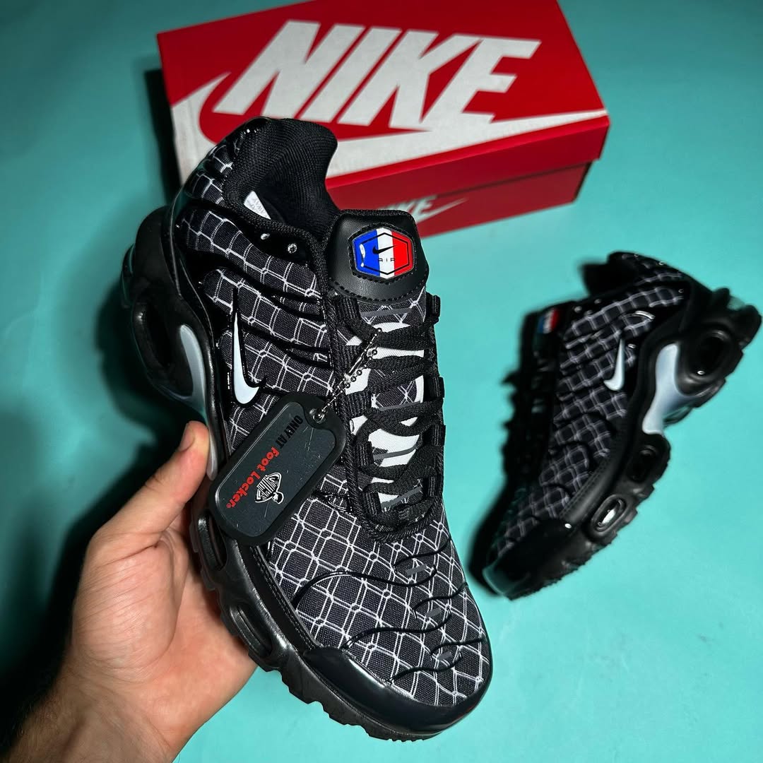 NIKE TN