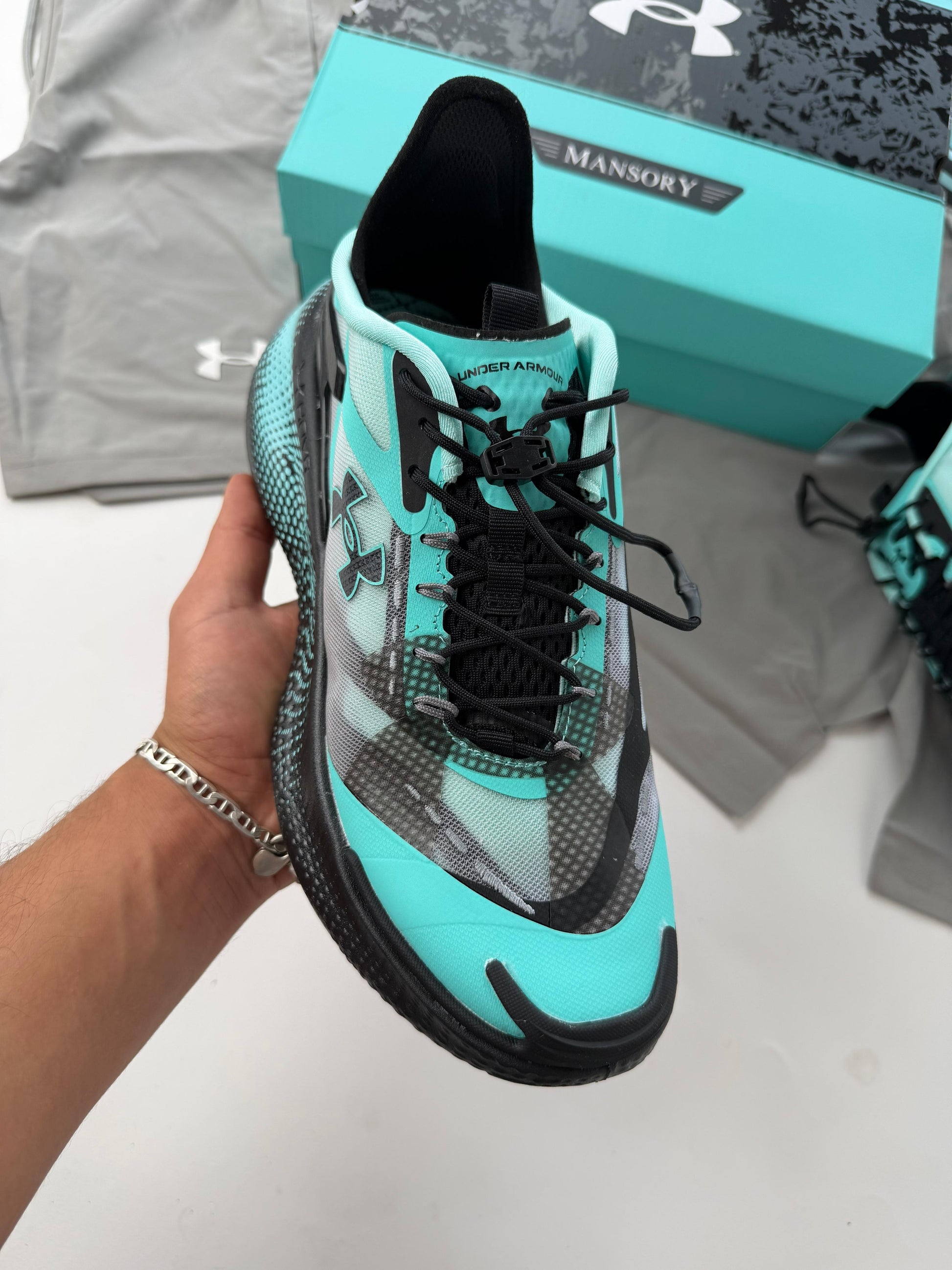 UNDER ARMOUR UA ECHO