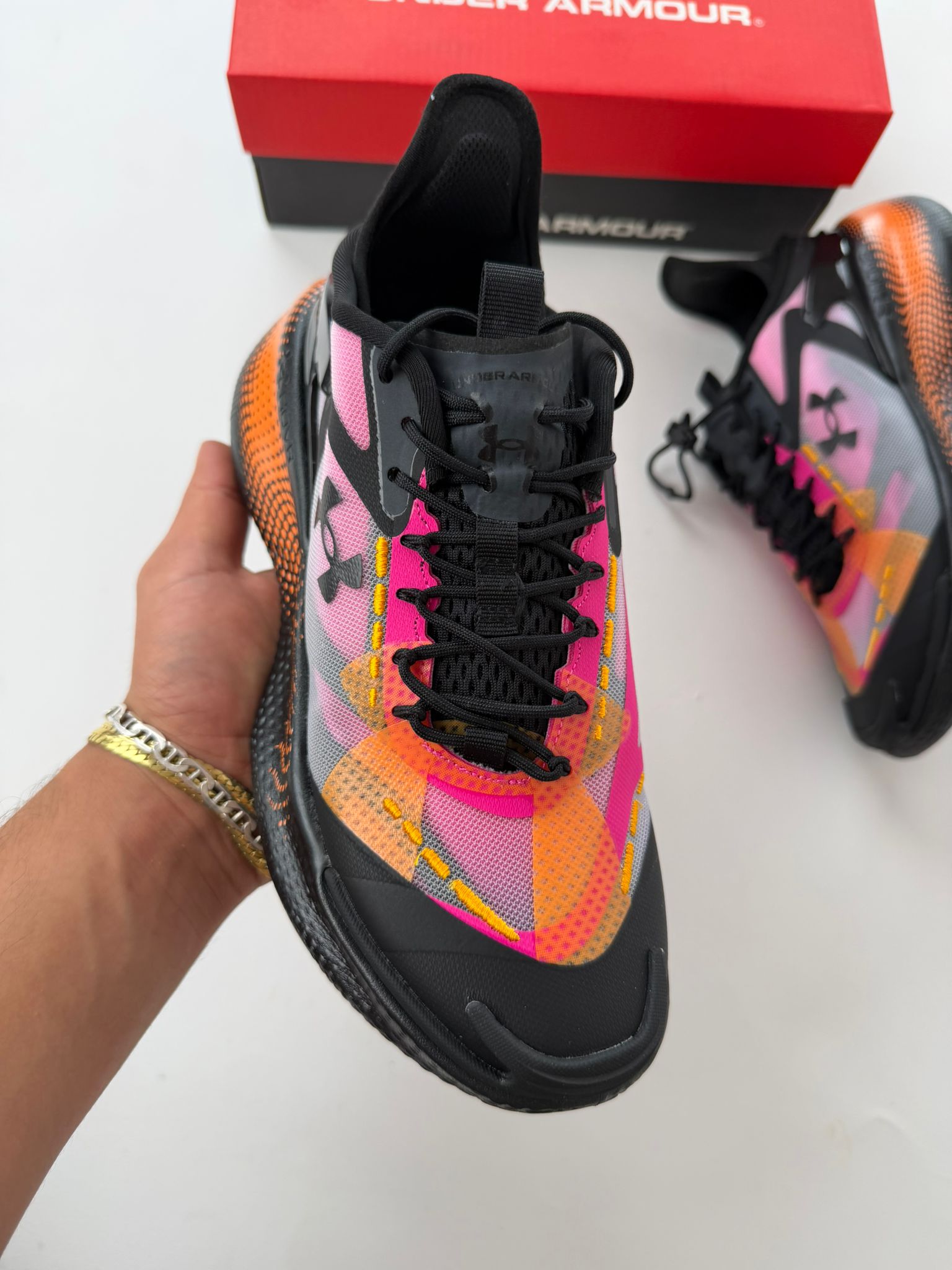 UNDER ARMOUR UA ECHO