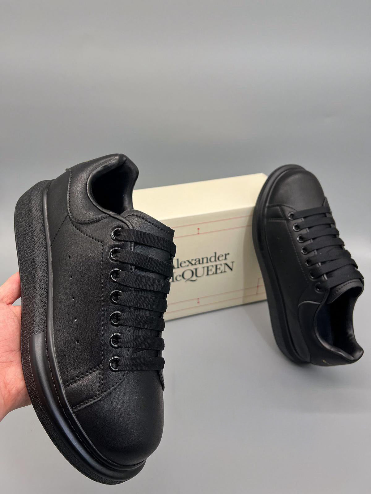 ALEXANDER MCQUEEN