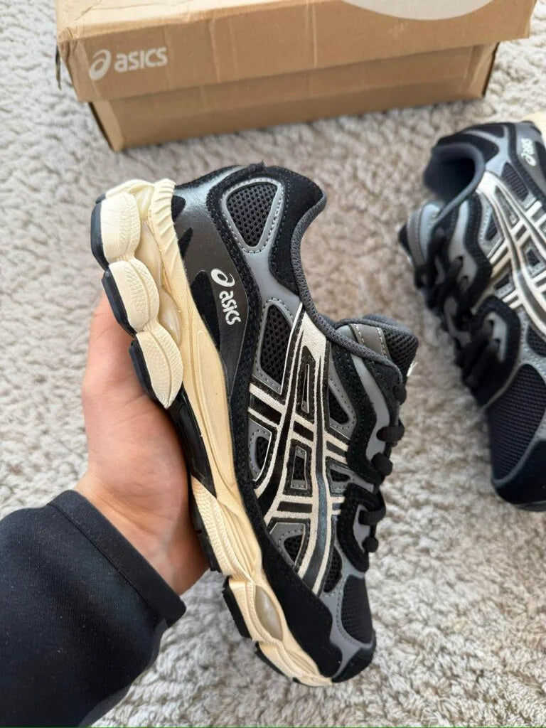 ASICS