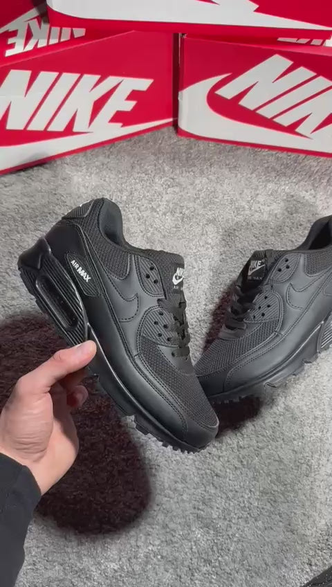 NIKE AIRMAX