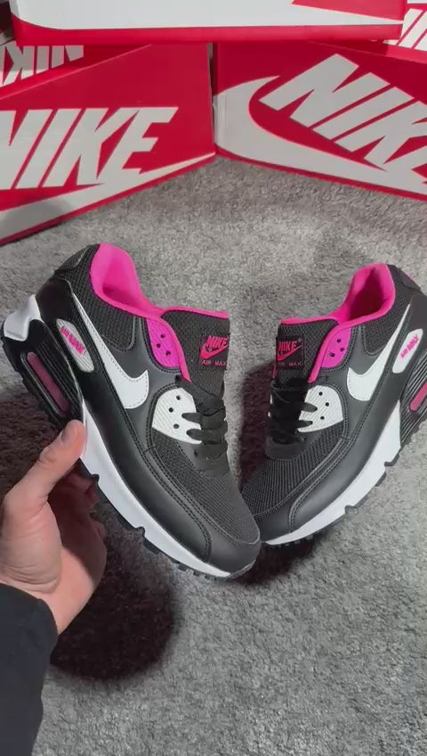 NIKE AIRMAX